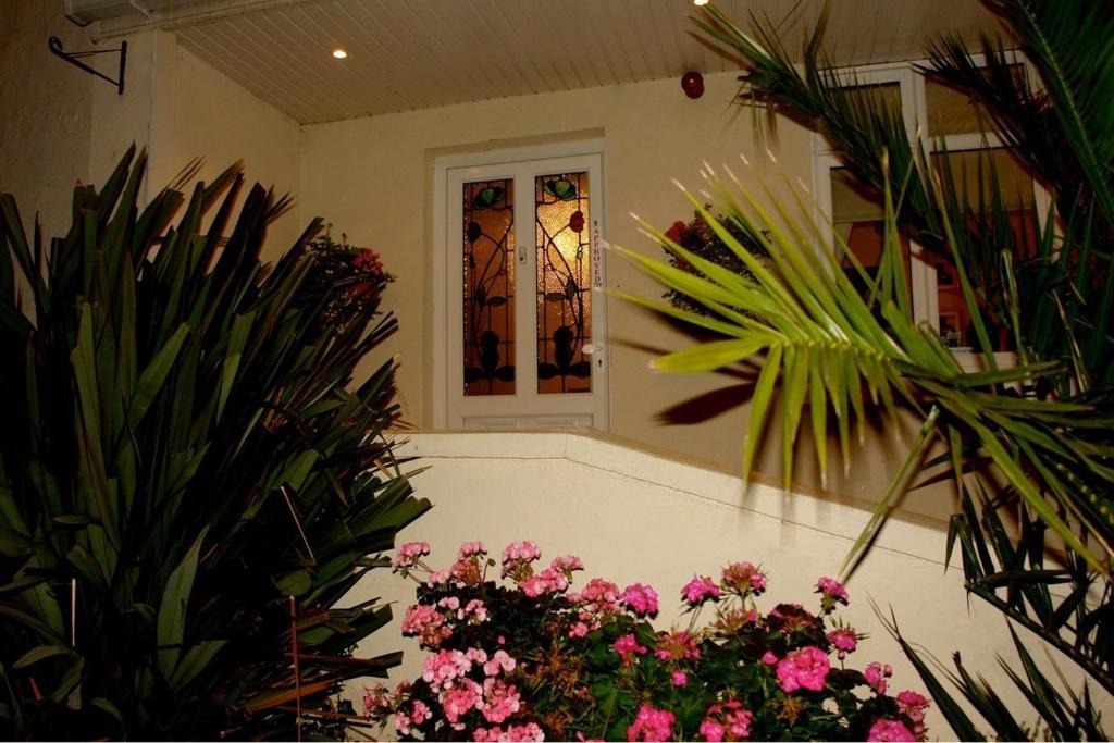 Annandale House — Photos 3